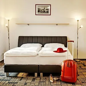 Efi Palace Otel